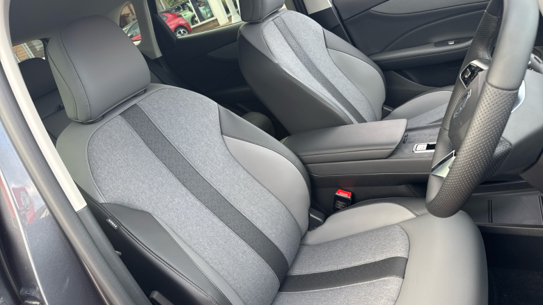 MG MGS5 170kW Trophy EV Long Range 64kWh 5dr Auto Electric Estate